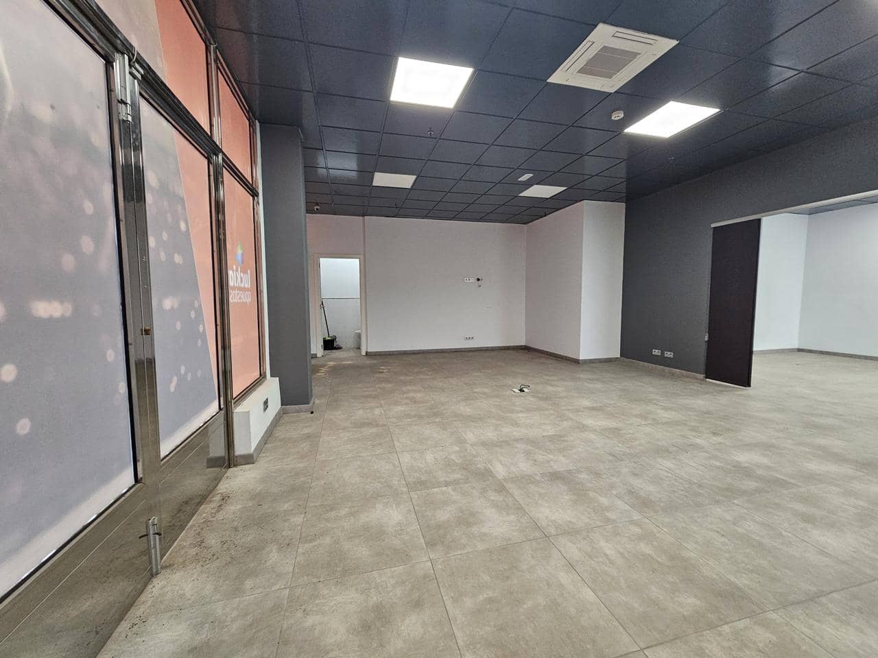 1 Zimmer Firma/Unternehmen zu vermieten in Maspalomas - 1.100 € (Ref: 8448021)
