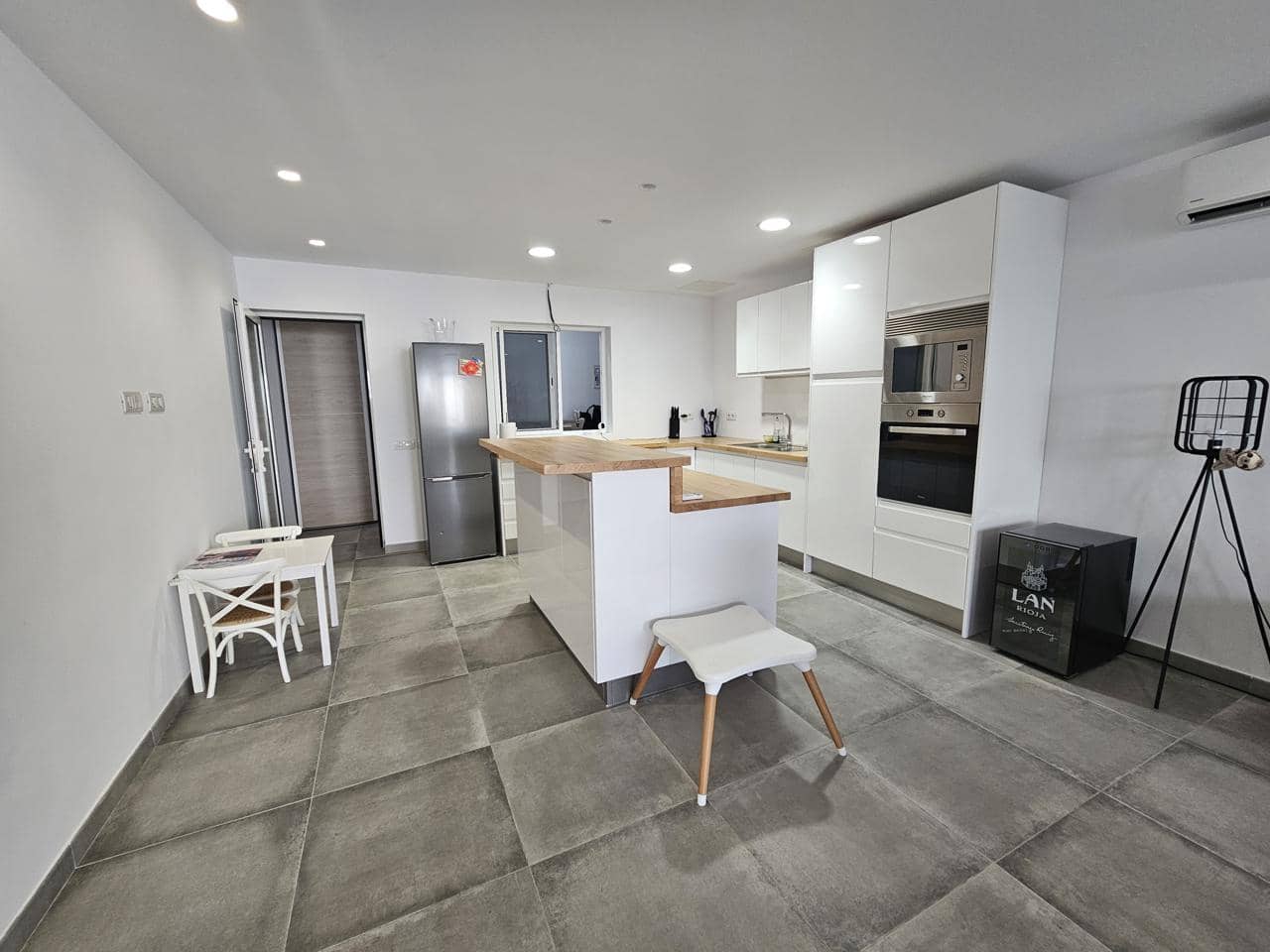 2 soveværelse Villa til leje i Mogan med swimmingpool - € 2.100 (Ref: 8463230)