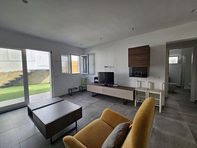2 Zimmer Villa zu vermieten in Mogán mit Pool - 2.100 € (Ref: 8463230)