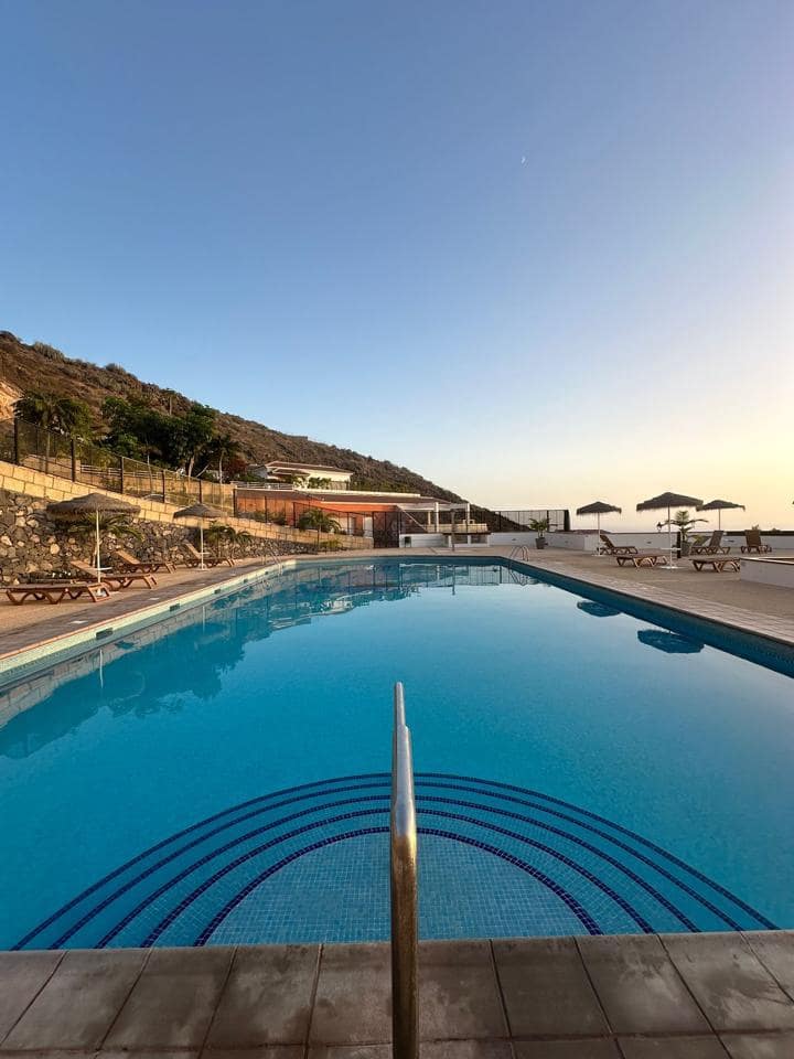 2 bedroom Flat for rent in Costa Adeje with pool garage - € 1,400 (Ref: 8469696)