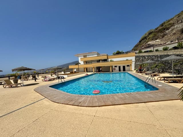 2 sovrum Lägenhet att hyra i Torviscas Centro y Alto, Adeje med pool garage - 1 400 € (Ref: 8469696)