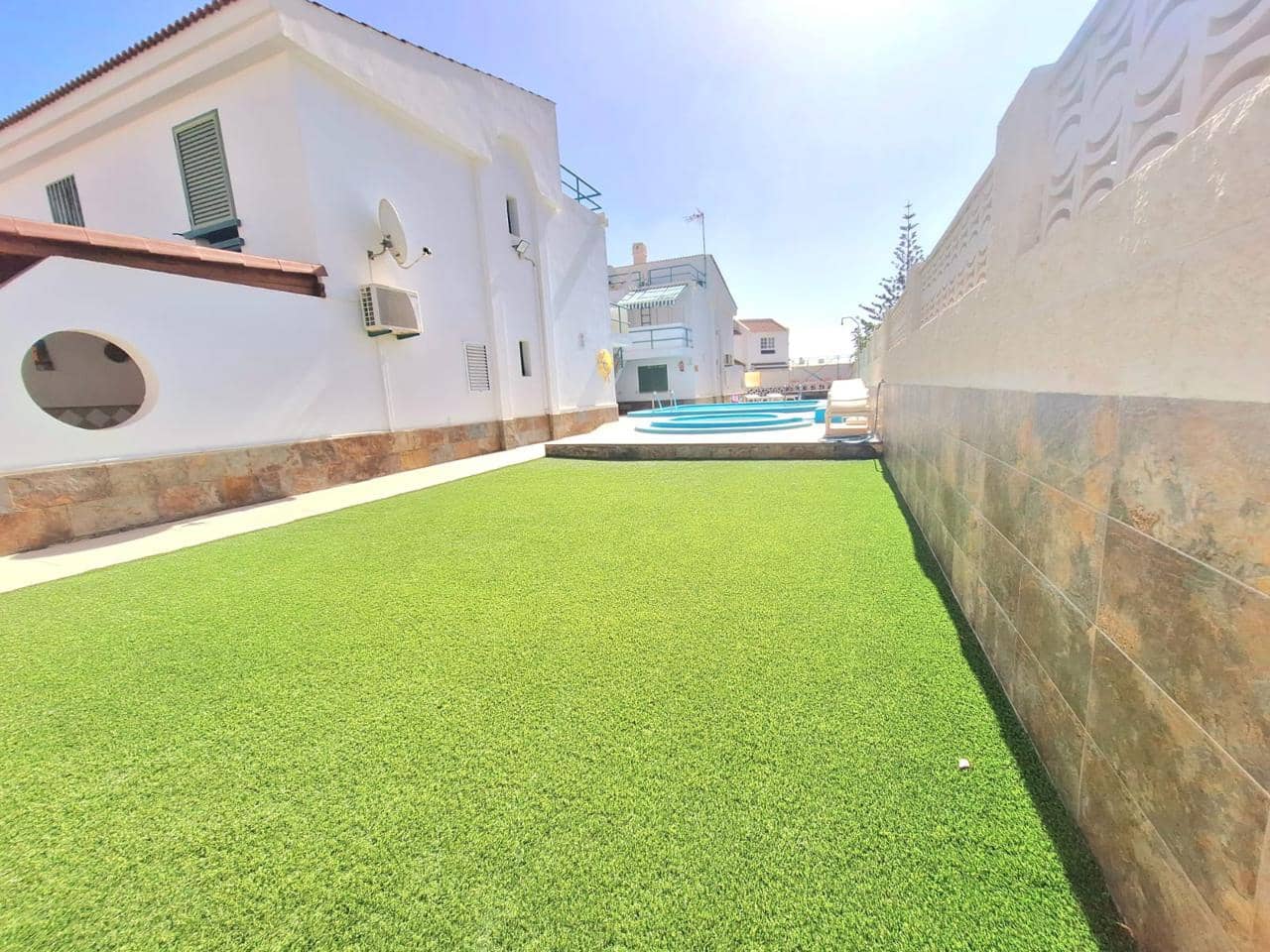 1 soveværelse Lejlighed til leje i Maspalomas med swimmingpool garage - € 900 (Ref: 8481449)