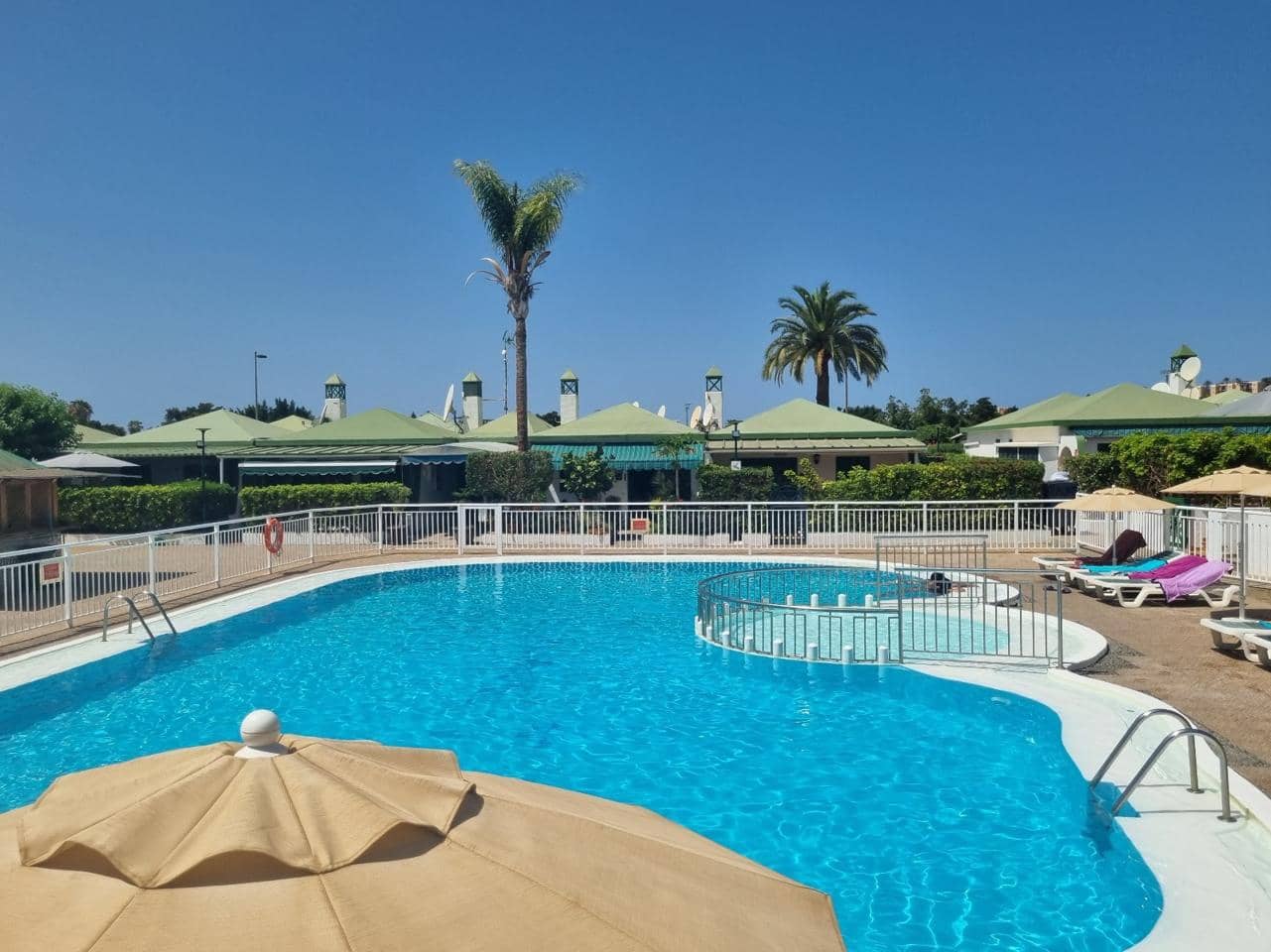 1 makuuhuone Bungalow vuokrattavana paikassa Maspalomas mukana uima-altaan - 1 150 € (Ref: 8481514)