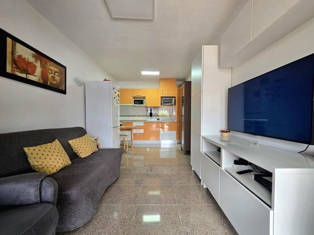 1 makuuhuone Bungalow vuokrattavana paikassa Maspalomas, San Bartolomé de Tirajana mukana uima-altaan - 1 150 € (Ref: 8481514)