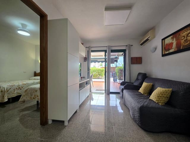 1 makuuhuone Bungalow vuokrattavana paikassa Maspalomas, San Bartolomé de Tirajana mukana uima-altaan - 1 150 € (Ref: 8481514)