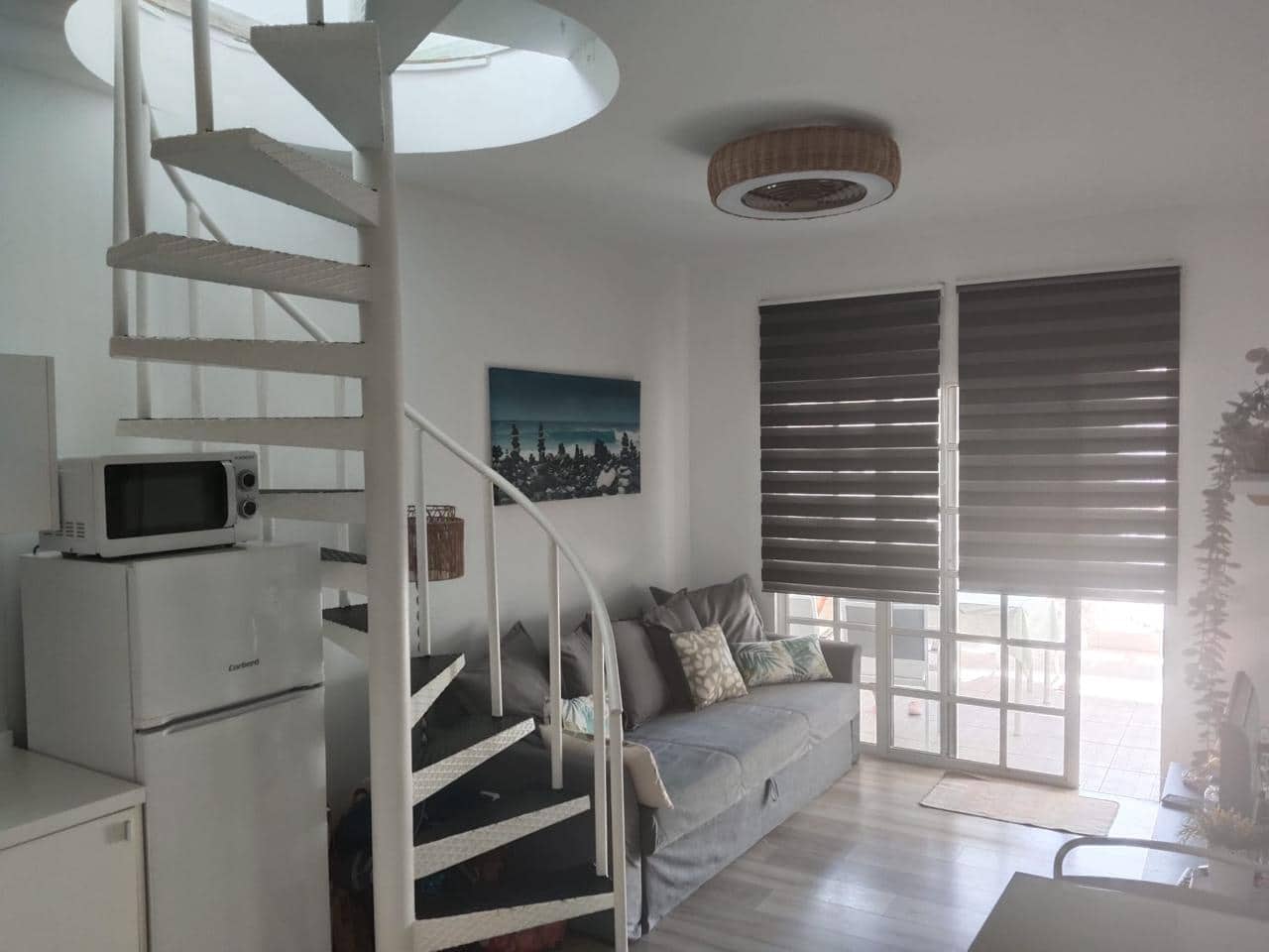 Piso de 2 habitaciones en Sonneland en alquiler con piscina - 1.200 € (Ref: 8486805)