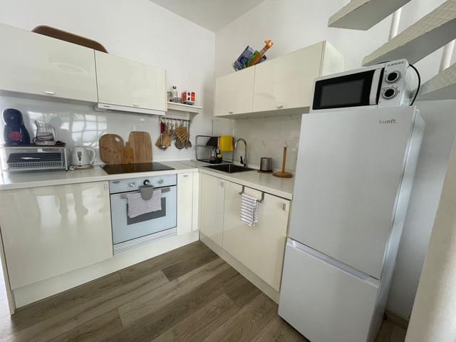 2 bedroom Flat for rent in Sonneland, San Bartolomé de Tirajana with pool garage - € 1,200 (Ref: 8486805)