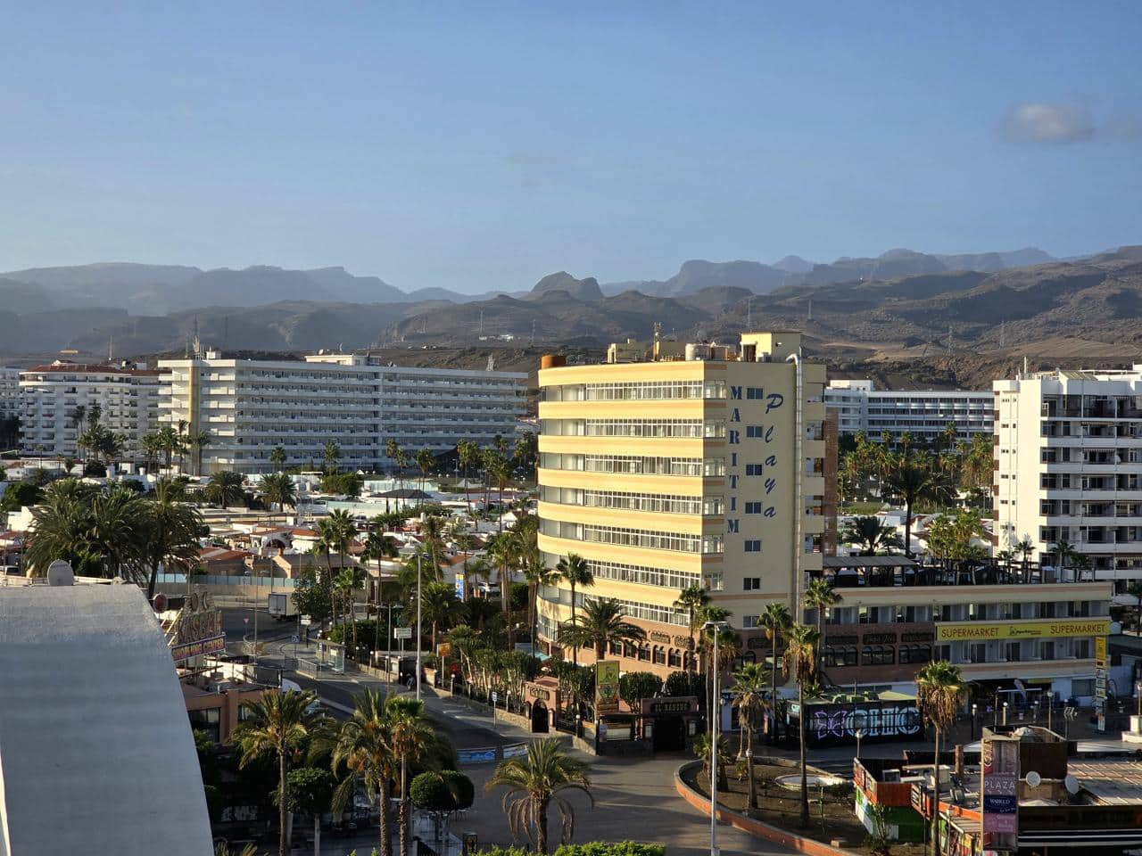 Piso de 1 habitación en San Bartolomé de Tirajana en alquiler con piscina - 1.300 € (Ref: 8499509)