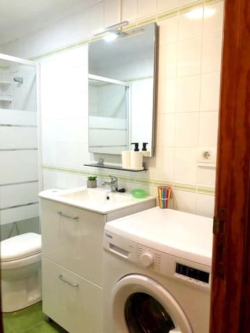 1 makuuhuone Asunto vuokrattavana paikassa Maspalomas, San Bartolomé de Tirajana mukana uima-altaan - 975 € (Ref: 8501230)