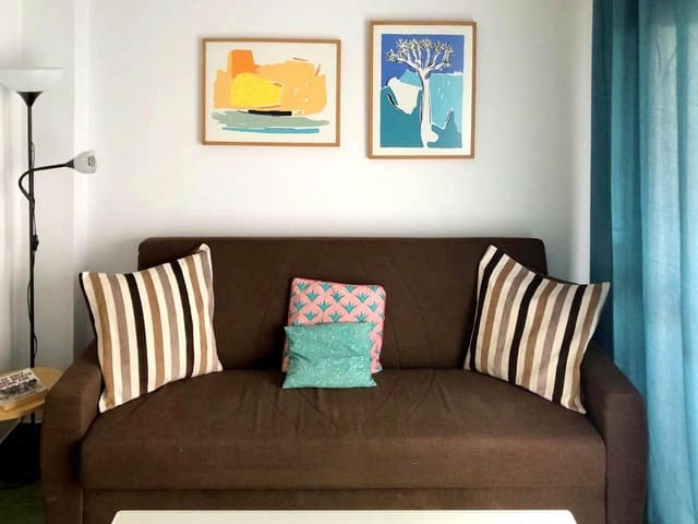 1 makuuhuone Asunto vuokrattavana paikassa Maspalomas, San Bartolomé de Tirajana mukana uima-altaan - 975 € (Ref: 8501230)