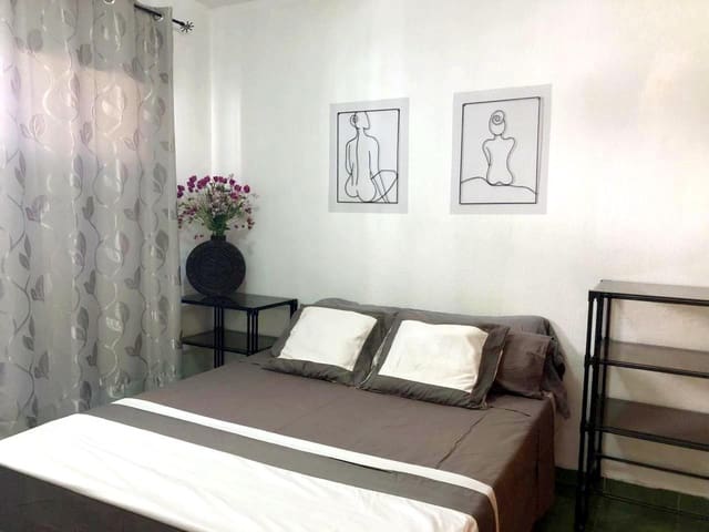 1 makuuhuone Asunto vuokrattavana paikassa Maspalomas, San Bartolomé de Tirajana mukana uima-altaan - 975 € (Ref: 8501230)