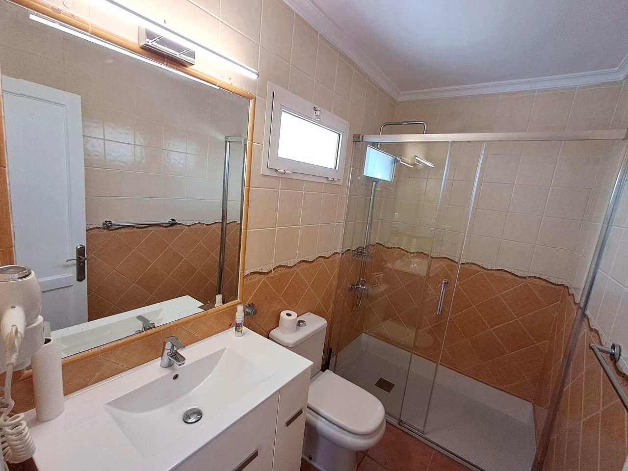 Bungalow de 1 habitación en Maspalomas en alquiler con piscina - 1.350 € (Ref: 8504806)
