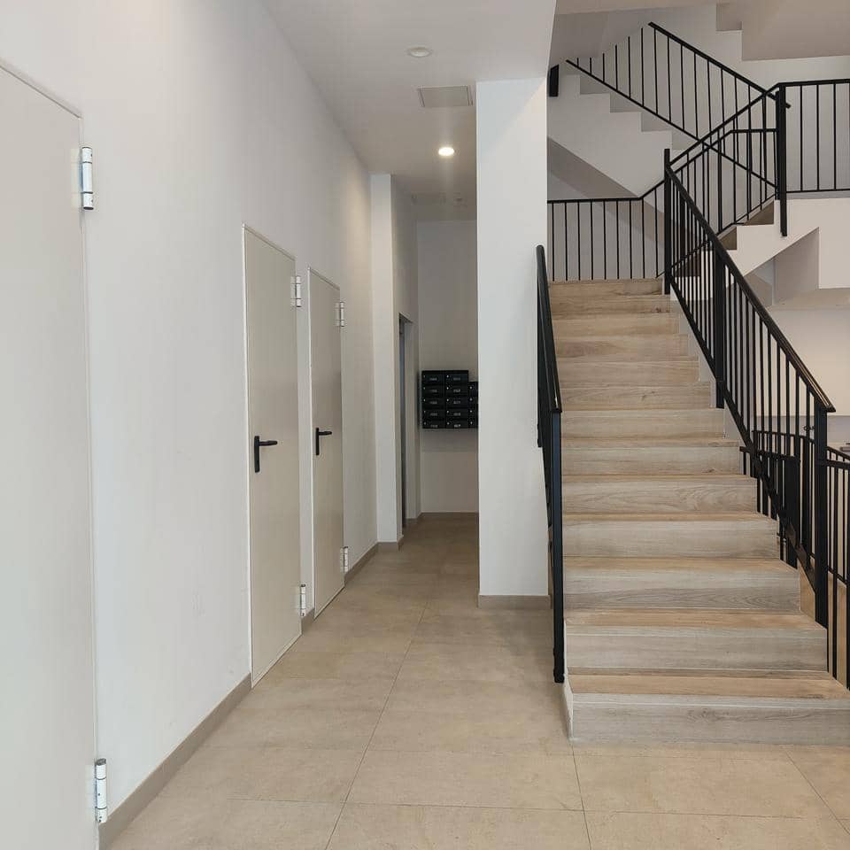 Leilighet til leie i Las Palmas de Gran Canaria - € 1 000 (Ref: 8508122)