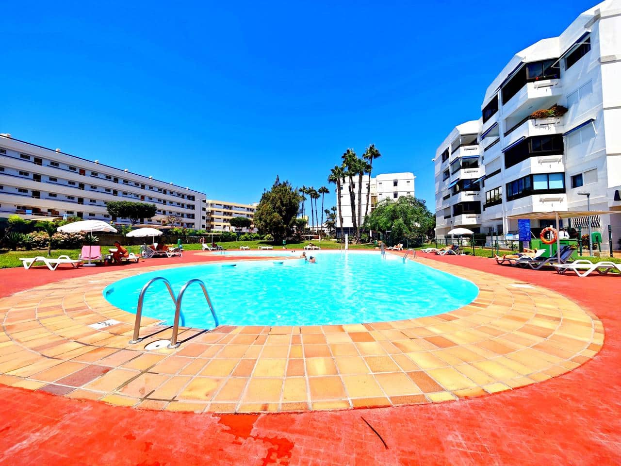 1 bedroom Flat for rent in Playa del Ingles with garage - € 1,200 (Ref: 8511236)