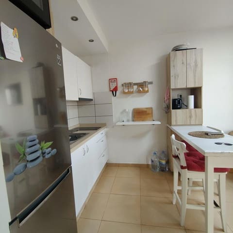 1 soveværelse Villa til leje i Bahia Feliz, San Bartolomé de Tirajana med swimmingpool garage - € 1.200 (Ref: 8533567)