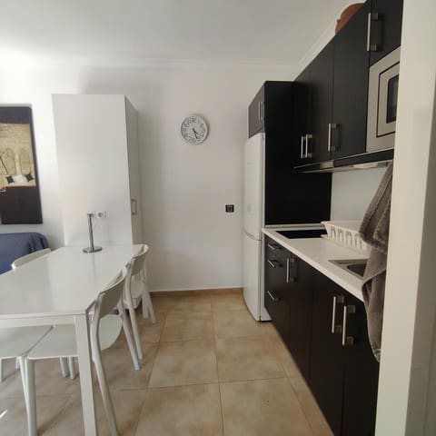 1 soveværelse Bungalow til leje i Bahia Feliz, San Bartolomé de Tirajana med swimmingpool garage - € 1.200 (Ref: 8546456)