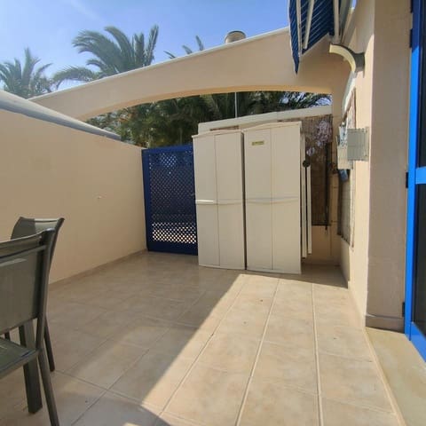 1 soveværelse Bungalow til leje i Bahia Feliz, San Bartolomé de Tirajana med swimmingpool garage - € 1.200 (Ref: 8546456)