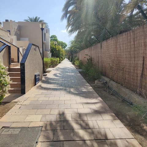 1 soveværelse Bungalow til leje i Bahia Feliz, San Bartolomé de Tirajana med swimmingpool garage - € 1.200 (Ref: 8546456)