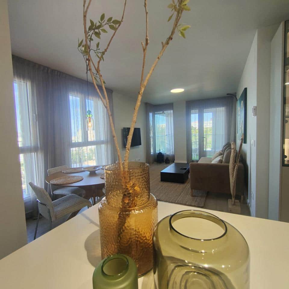 3 sypialnia Mieszkanie do wynajęcia w Las Palmas de Gran Canaria z basenem garażem - 2 000 € (Ref: 8550345)