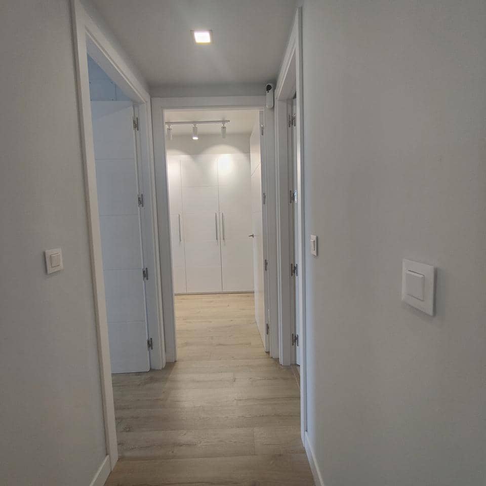 3 sypialnia Mieszkanie do wynajęcia w Las Palmas de Gran Canaria z basenem garażem - 2 000 € (Ref: 8550345)