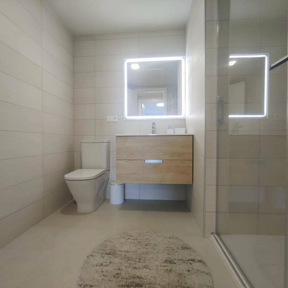 3 sypialnia Mieszkanie do wynajęcia w Las Palmas de Gran Canaria z basenem garażem - 2 000 € (Ref: 8550345)