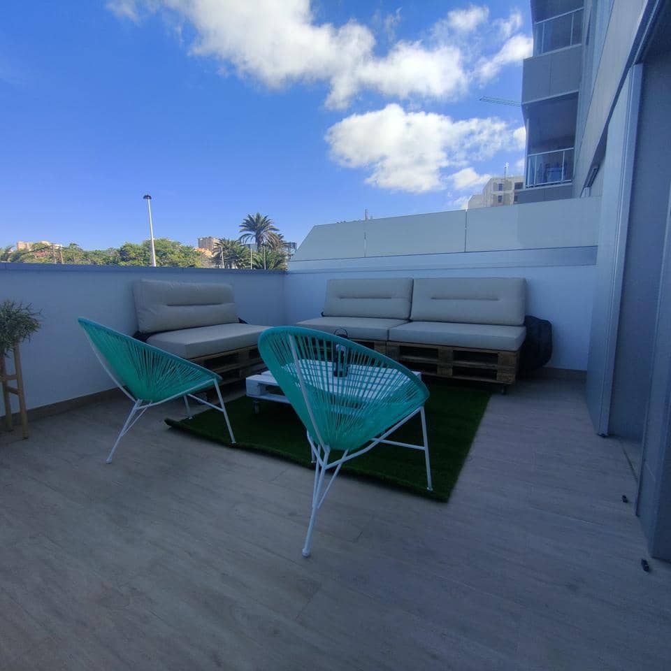 3 sypialnia Mieszkanie do wynajęcia w Las Palmas de Gran Canaria z basenem garażem - 2 000 € (Ref: 8550345)