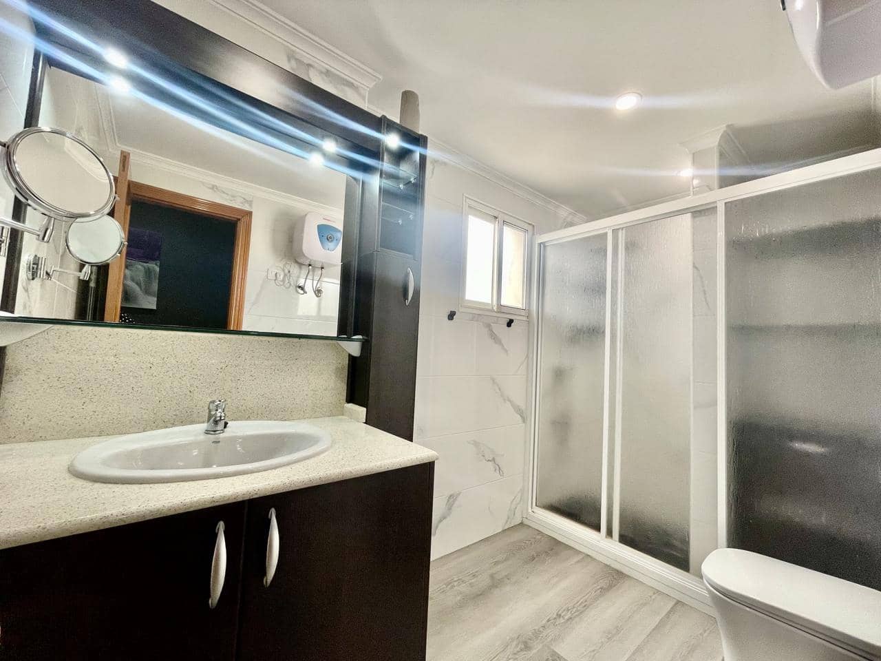Piso de 2 habitaciones en Arinaga en alquiler - 980 € (Ref: 8594507)