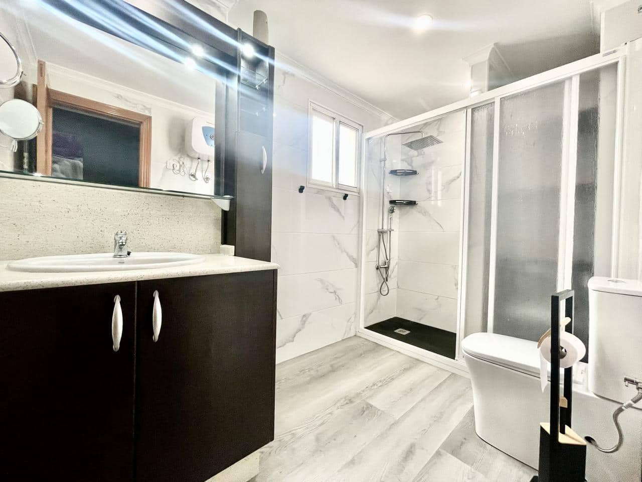 Piso de 2 habitaciones en Arinaga en alquiler - 980 € (Ref: 8594507)