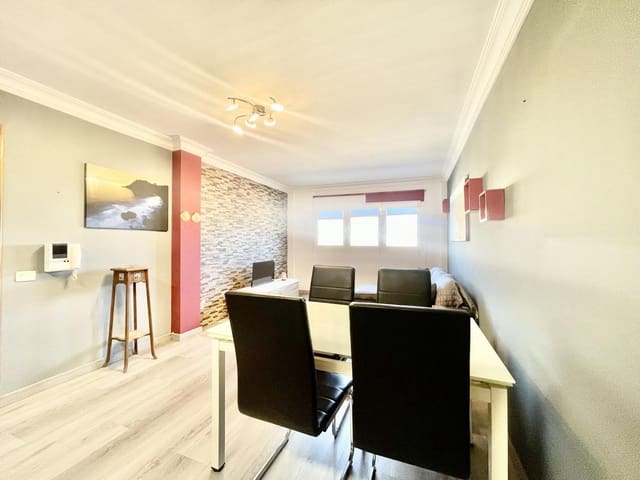 Piso de 2 habitaciones en Arinaga, Agüimes en alquiler - 980 € (Ref: 8594507)