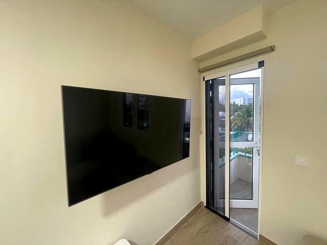 1 soveværelse Lejlighed til leje i Playa del Inglés, San Bartolomé de Tirajana med swimmingpool - € 1.200 (Ref: 8644092)