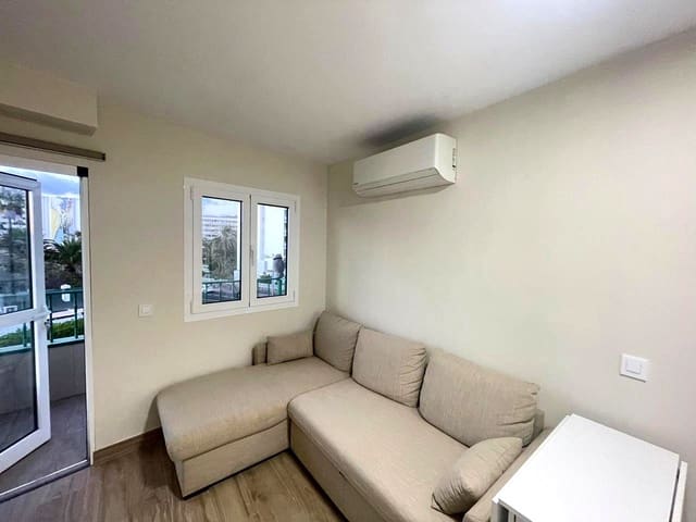 1 soveværelse Lejlighed til leje i Playa del Inglés, San Bartolomé de Tirajana med swimmingpool - € 1.200 (Ref: 8644092)