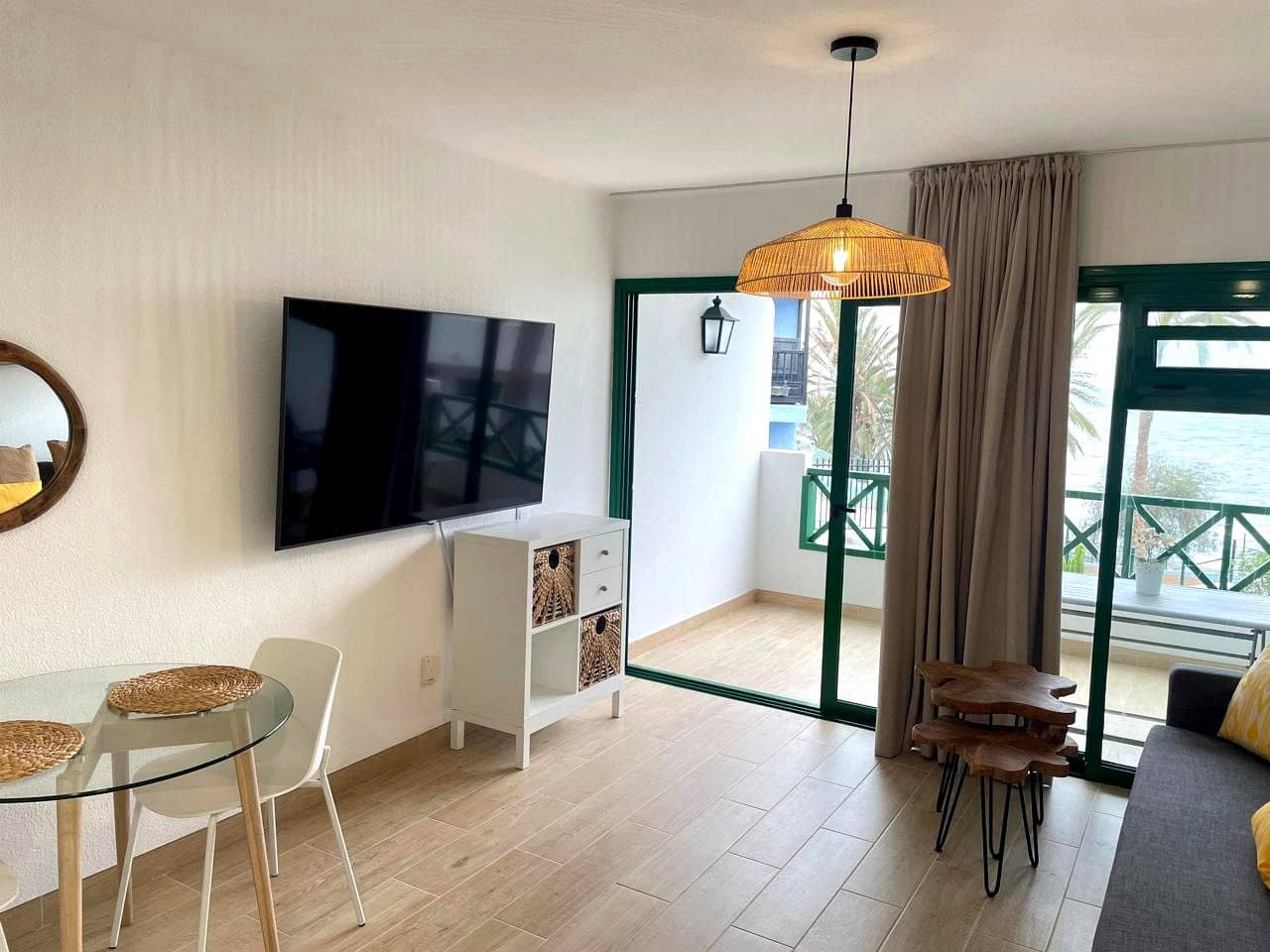 1 bedroom Flat for rent in Playa del Aguila with pool - € 1,300 (Ref: 8669184)