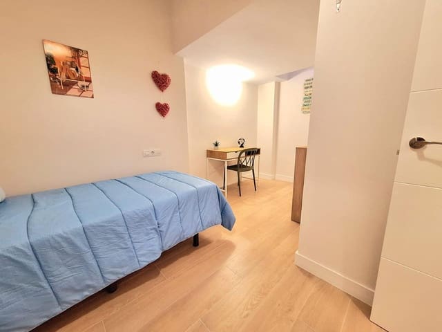 2 quarto Apartamento para arrendar em Isleta, Las Palmas de Gran Canaria - 950 € (Ref: 8677104)