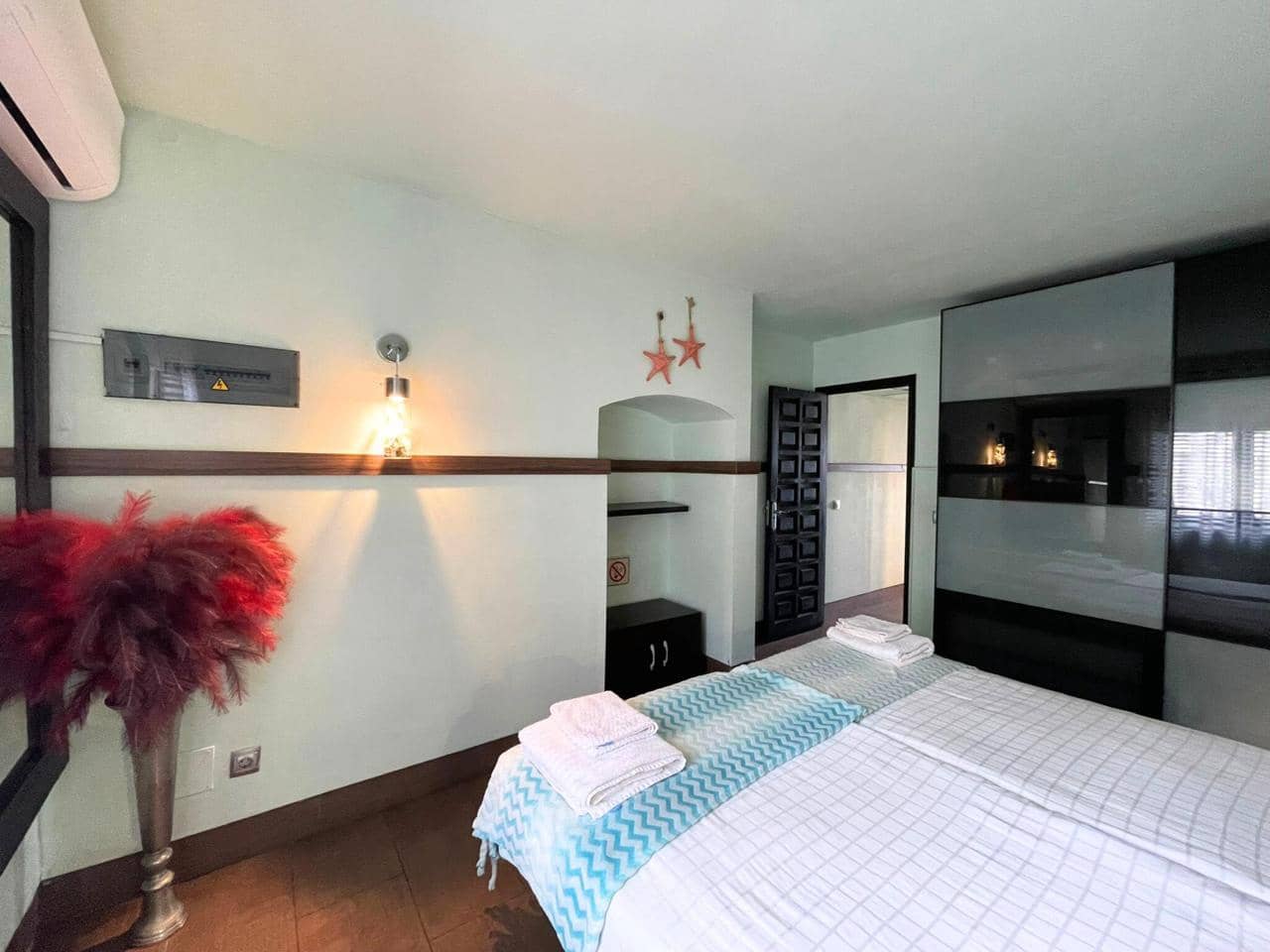 1 quarto Apartamento para venda em San Bartolome de Tirajana com piscina - 350 000 € (Ref: 8697071)