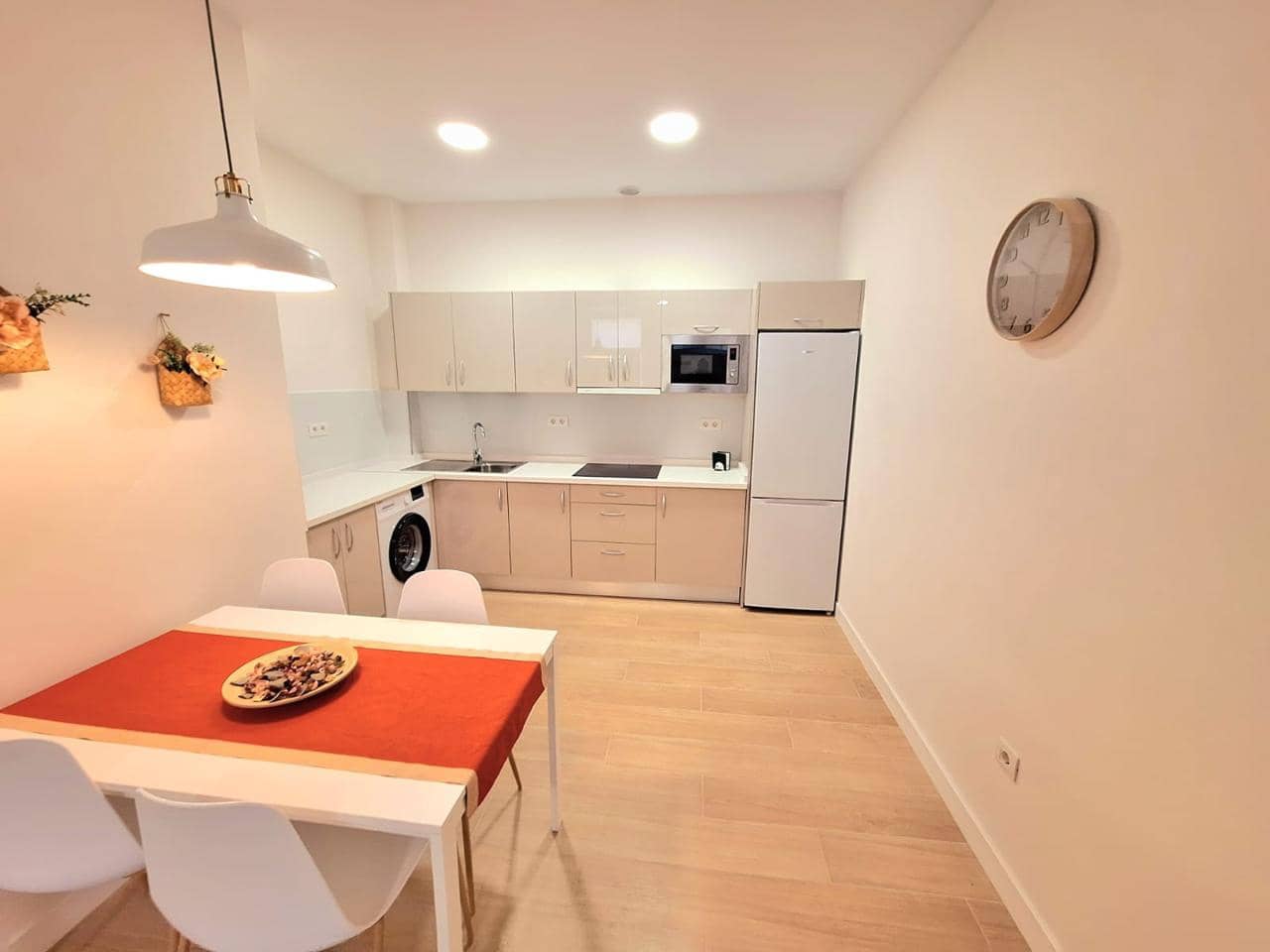 2 quarto Apartamento para arrendar em Las Palmas de Gran Canaria - 950 € (Ref: 8697223)