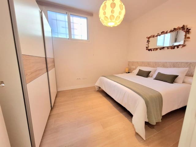 2 quarto Apartamento para arrendar em Isleta, Las Palmas de Gran Canaria - 950 € (Ref: 8697223)