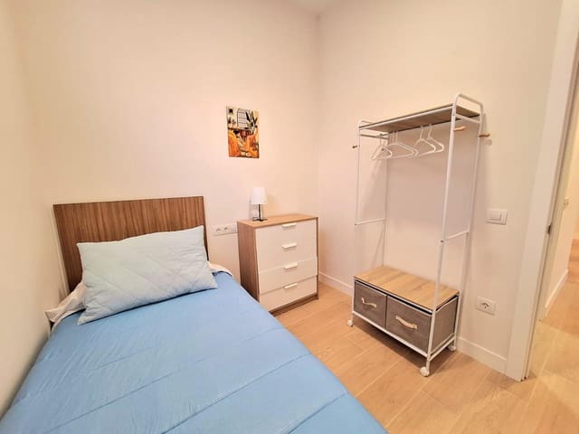 2 quarto Apartamento para arrendar em Isleta, Las Palmas de Gran Canaria - 950 € (Ref: 8697223)