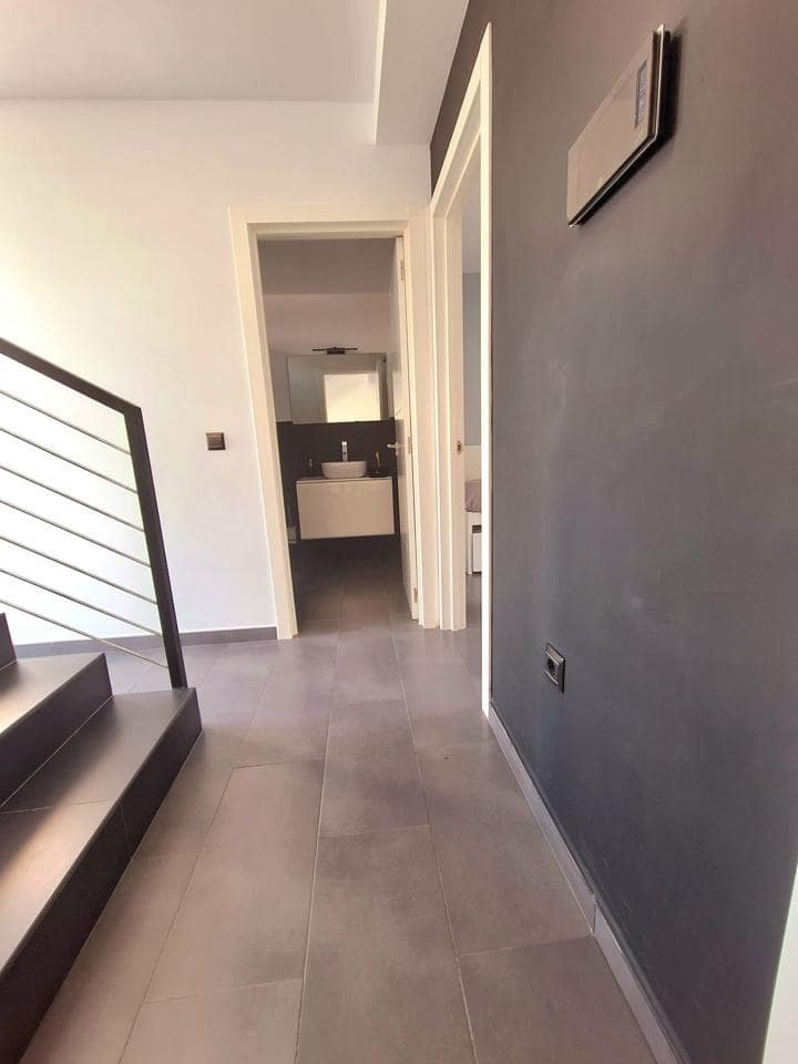 2 bedroom Villa for rent in Arucas with garage - € 1,370 (Ref: 8715152)