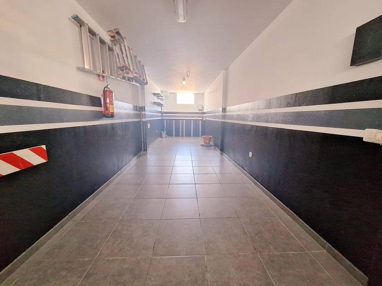 2 bedroom Villa for rent in Arucas with garage - € 1,370 (Ref: 8715152)