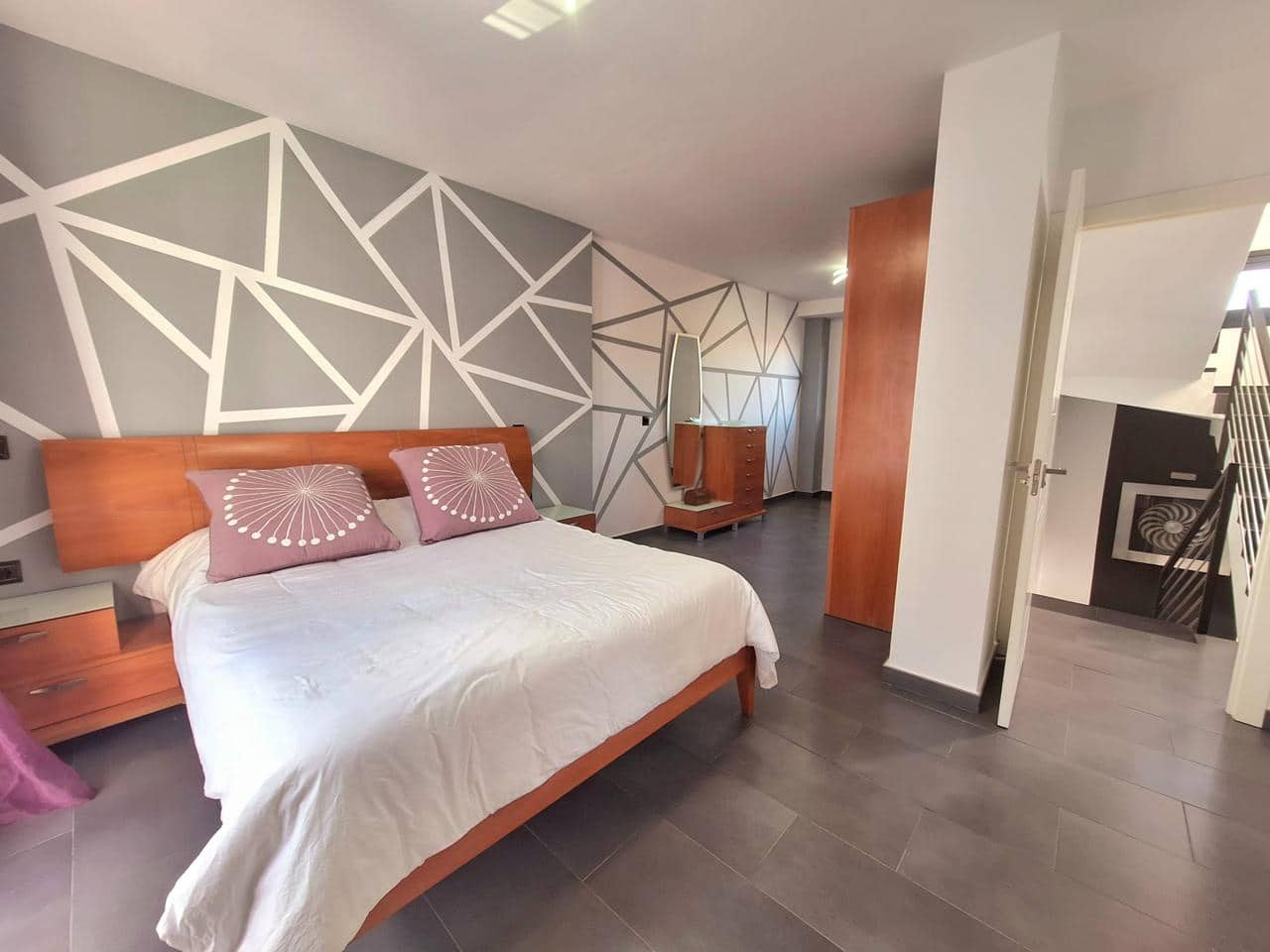 2 bedroom Villa for rent in Arucas with garage - € 1,370 (Ref: 8715152)