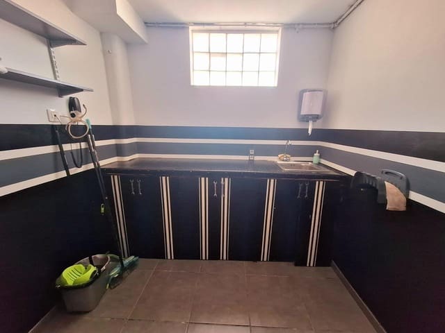 Villa/Maison de 2 chambres à louer à Arucas avec garage - 1 370 € (Ref: 8715152)