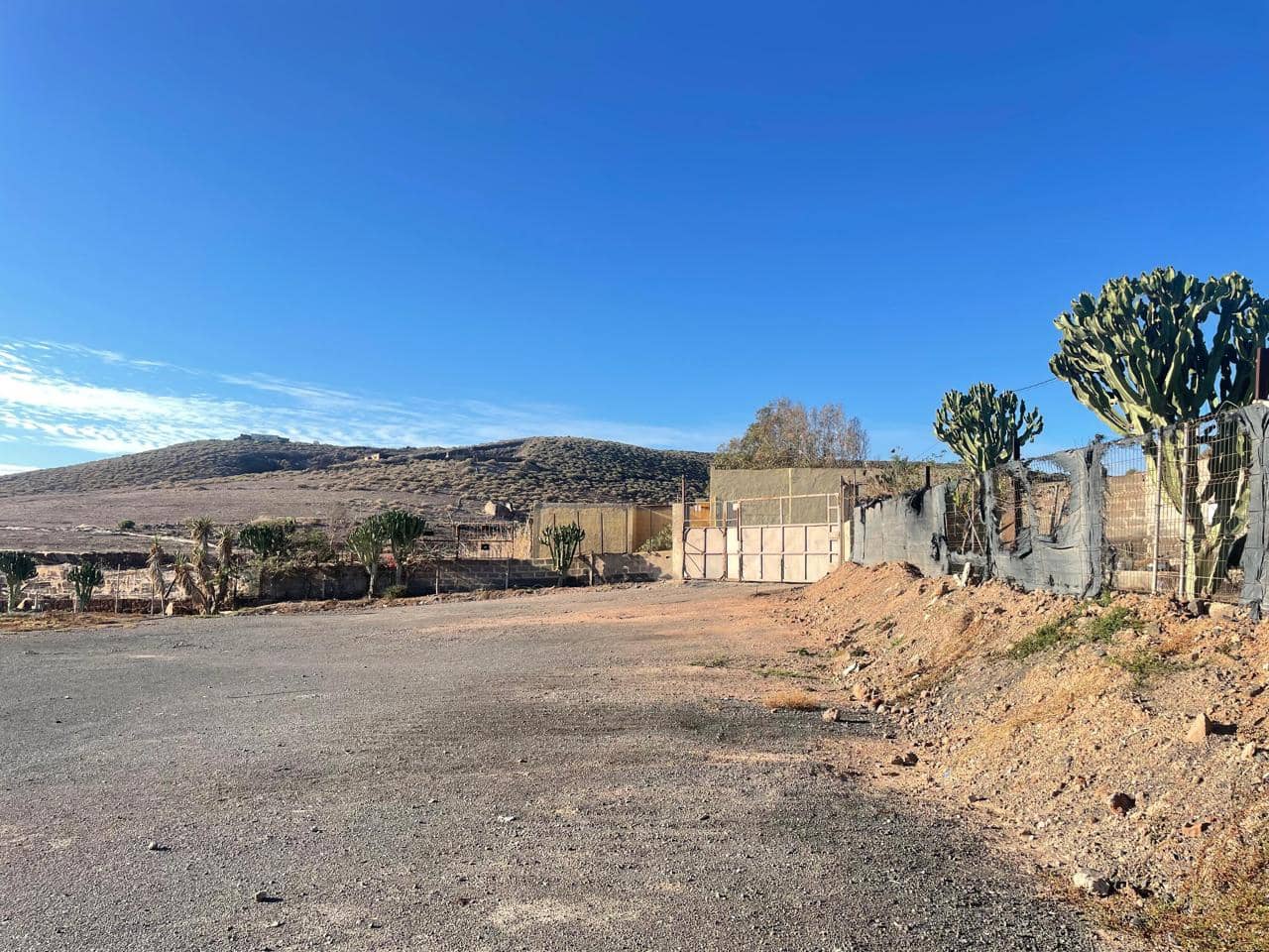 Grunde uden byggetilladelser til leje i Ingenio - € 2.900 (Ref: 8716871)