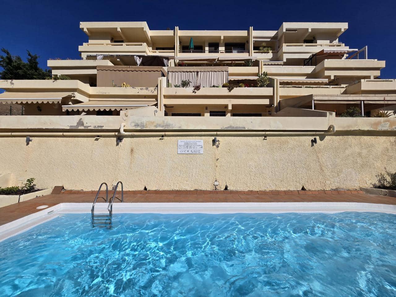 1 soveværelse Lejlighed til leje i Mogan med swimmingpool - € 1.000 (Ref: 8773229)