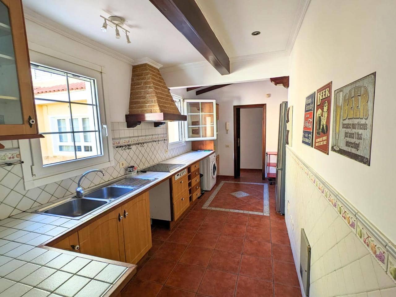 3 soveværelse Villa til leje i Las Palmas de Gran Canaria med swimmingpool garage - € 1.750 (Ref: 8774140)