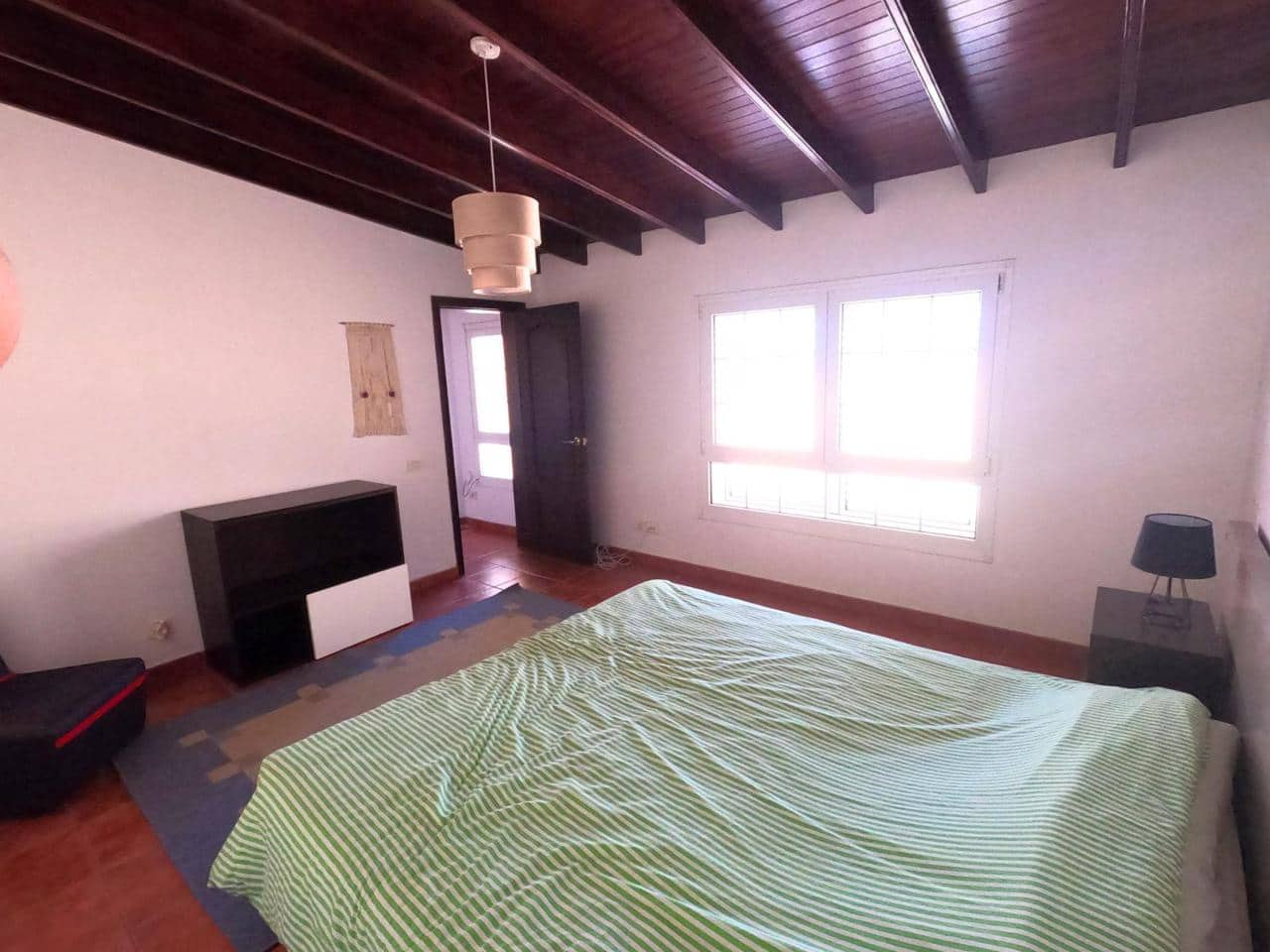 3 soveværelse Villa til leje i Las Palmas de Gran Canaria med swimmingpool garage - € 1.750 (Ref: 8774140)