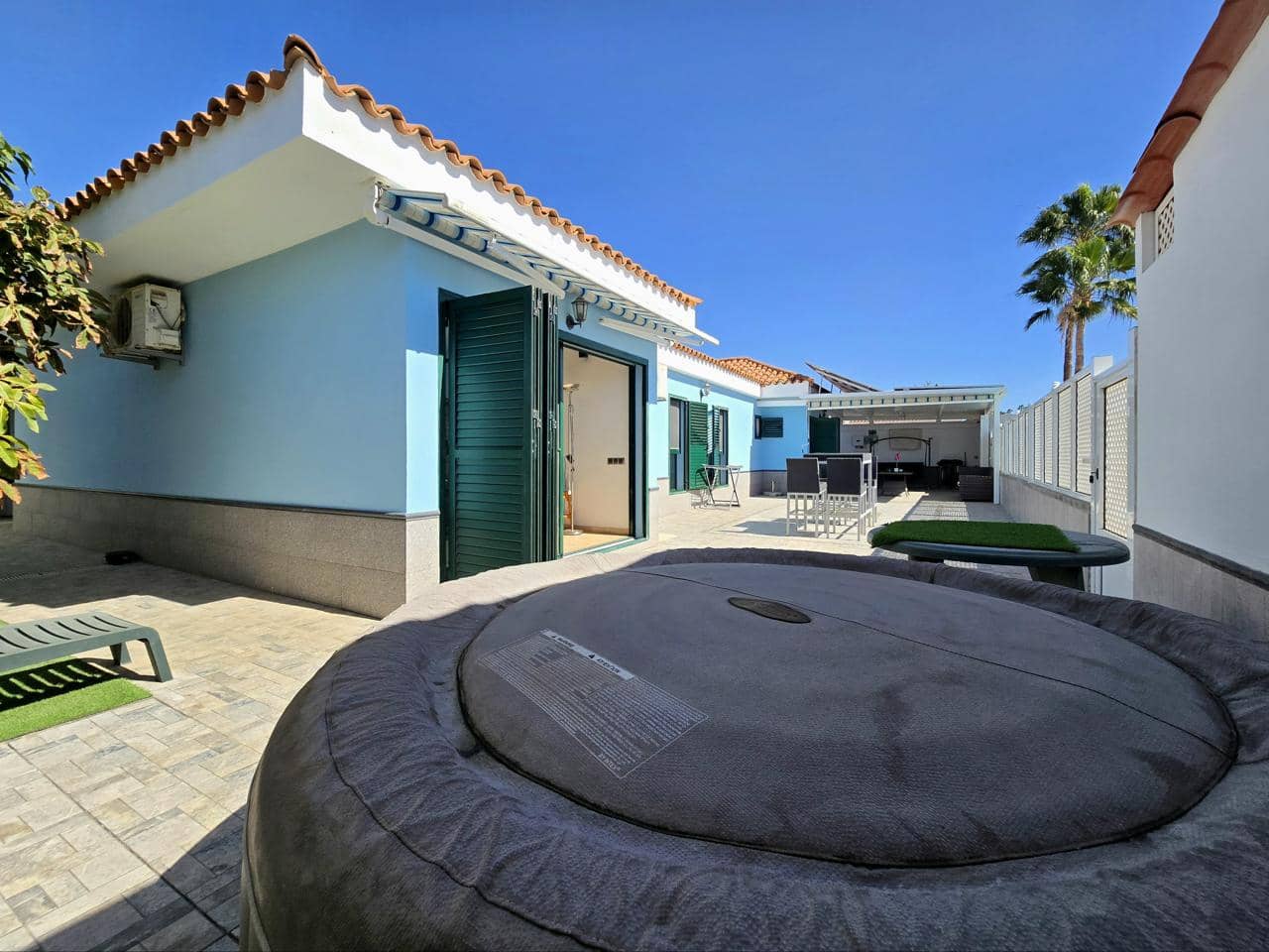 2 soveværelse Villa til salg i Maspalomas med swimmingpool - € 665.000 (Ref: 8810951)