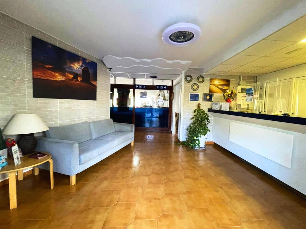 Appartement de 2 chambres à louer à Playa del Ingles avec piscine garage - 1 050 € (Ref: 8812034)