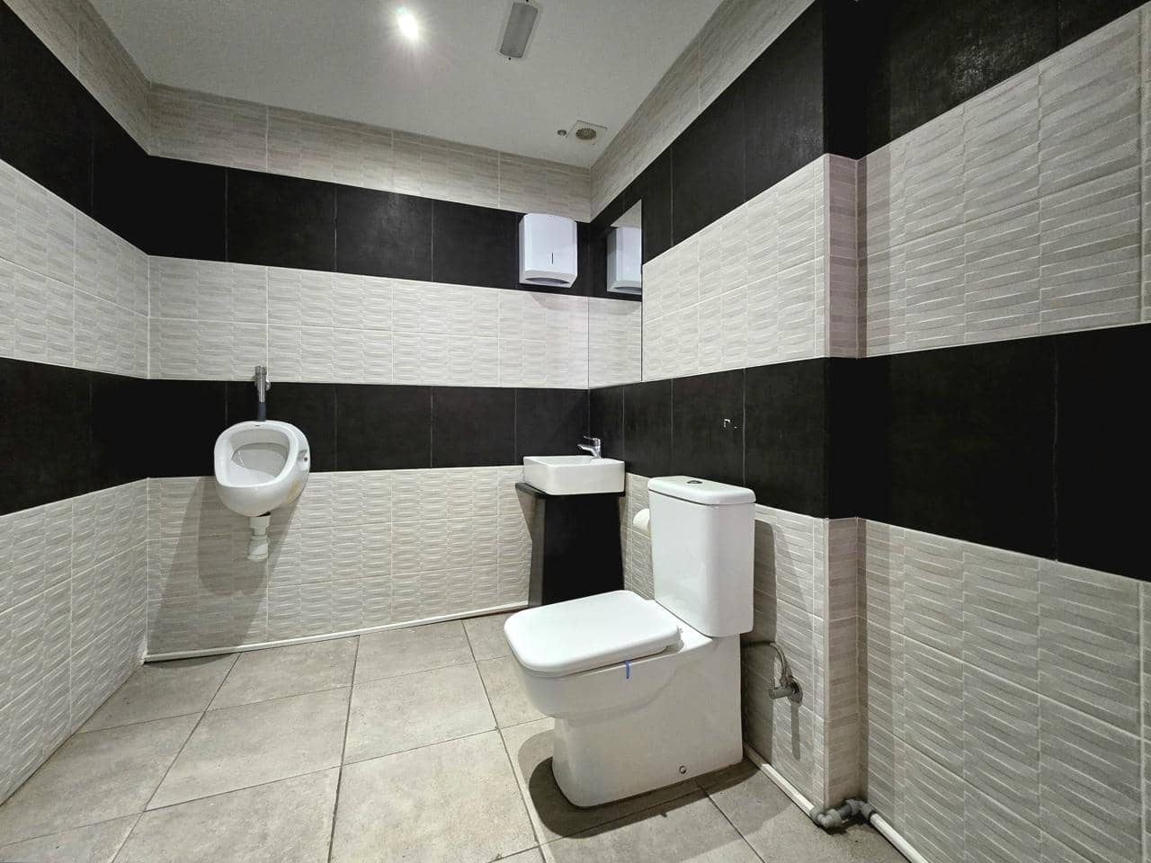 3 soveværelse Virksomhed til salg i Maspalomas - € 600.000 (Ref: 8820913)