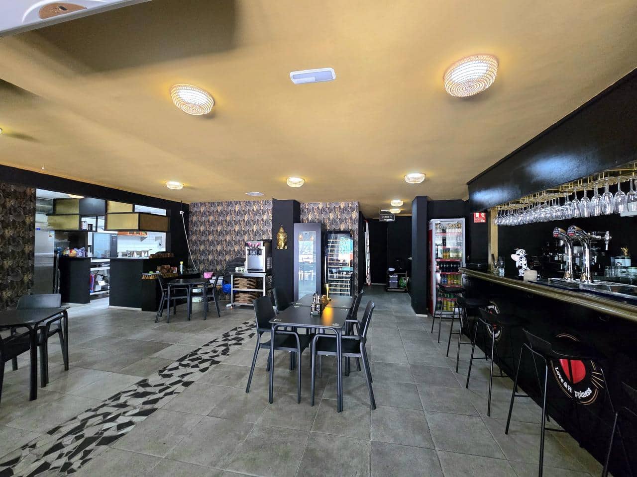 3 Zimmer Firma/Unternehmen zu vermieten in Playa del Ingles - 1.750 € (Ref: 8820913)