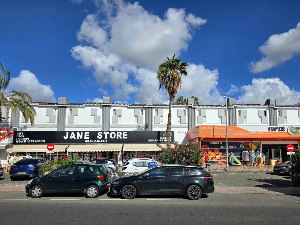 3 Zimmer Firma/Unternehmen zu vermieten in Playa del Ingles - 1.750 € (Ref: 8820913)